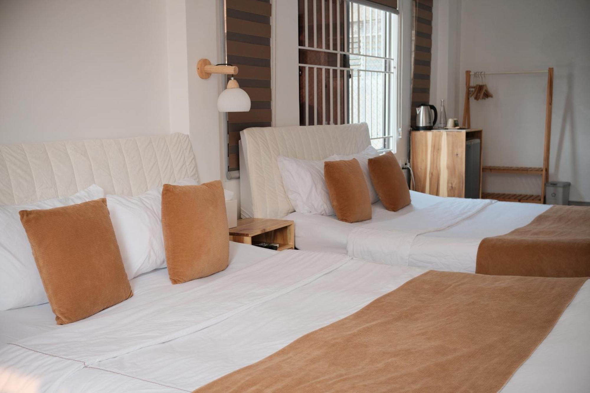 Glory Hue Homestay ภายนอก รูปภาพ